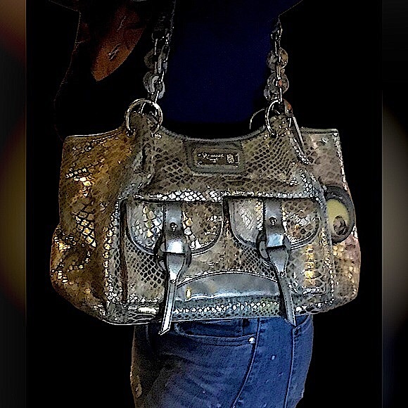 Sharif genuine leather 😍 - Picture 16 of 16